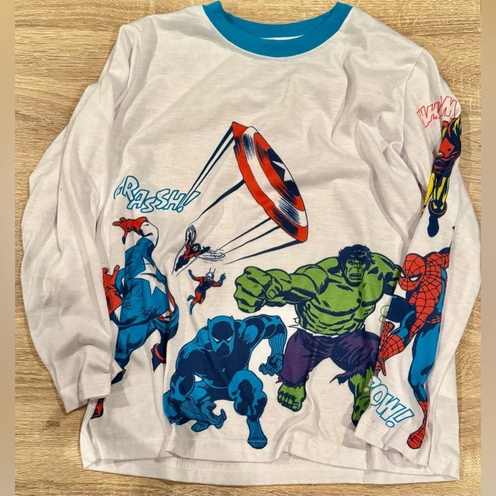 NWOT Marvel Shirt